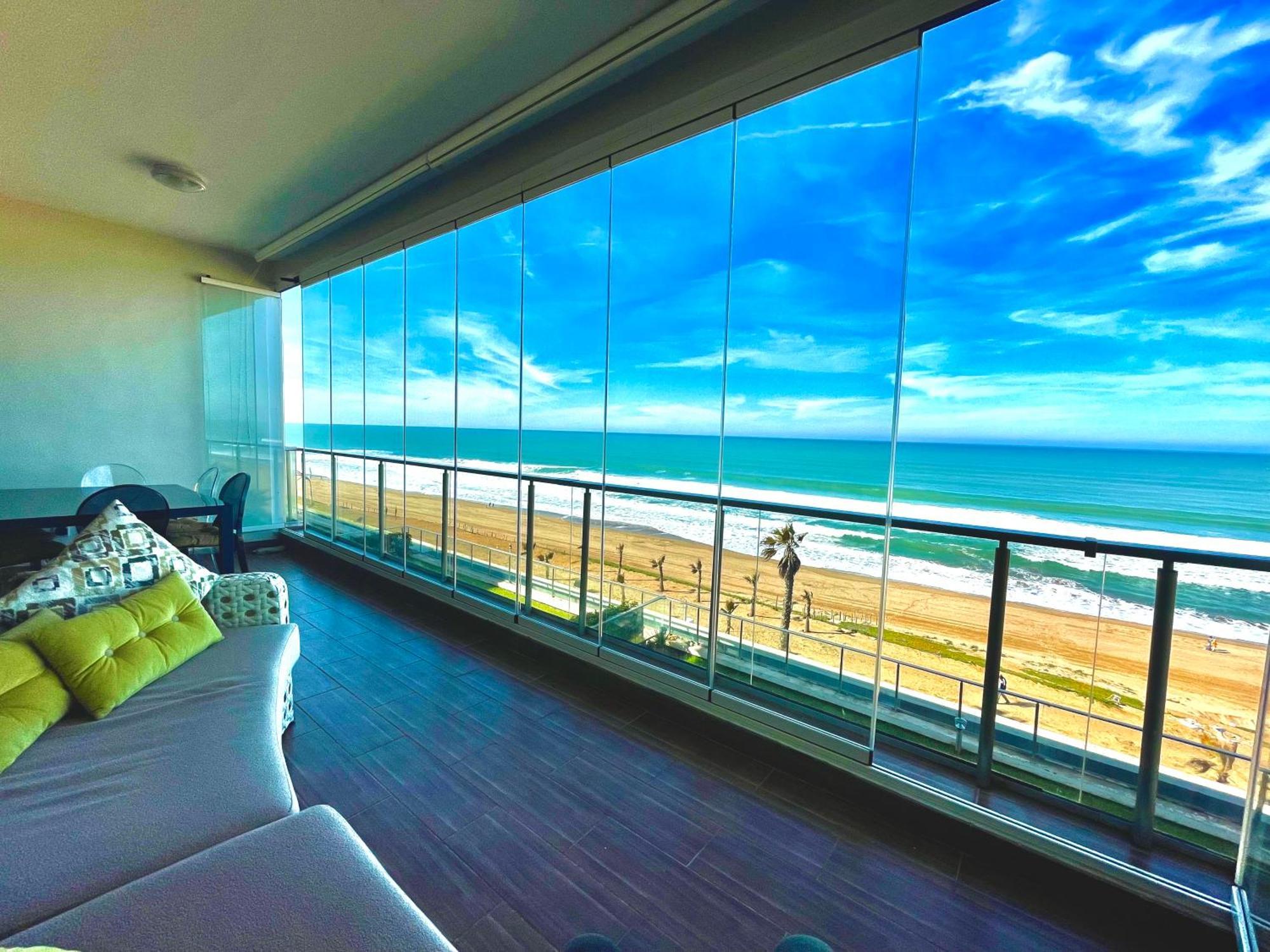 Appart De Luxe Front De Mer Prestigia Plage Des Nations 세일 외부 사진